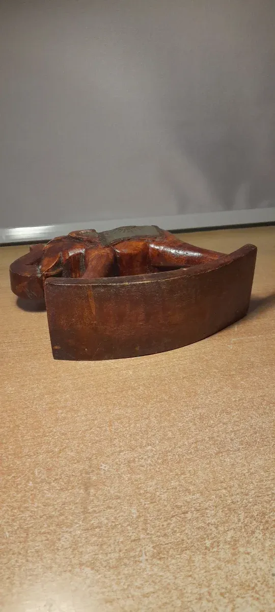 Elefante balancín madera y latón antiguo