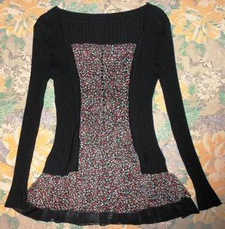 Maglioncino leggero pizzo fiorellini e brillantini