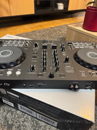 Controladora DJ Pioneer DDJ-FLX4
