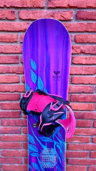 Tabla Snow Roxy Xoxo + Fijaciones Roxi Rome