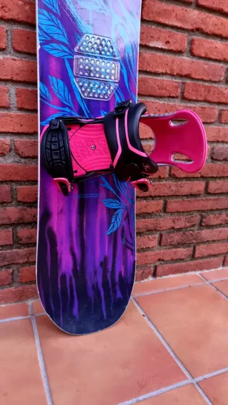 Tabla Snow Roxy Xoxo + Fijaciones Roxi Rome