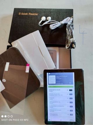 E-book Reader 4GB + Funda + Auriculares
