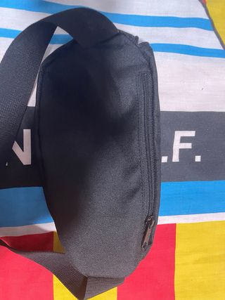 Riñonera Reebok Negra