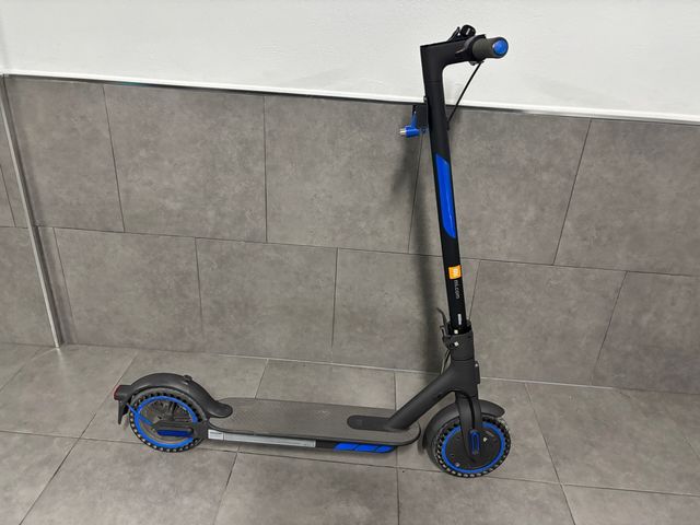Patinete Eléctrico Xiaomi Negro/Azul