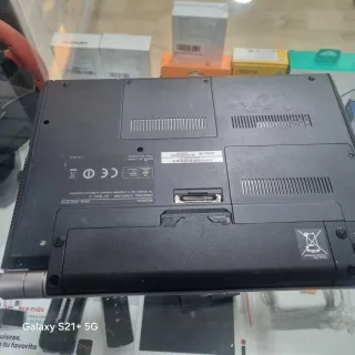 Sony VAIO Ordenador Portátil Plata