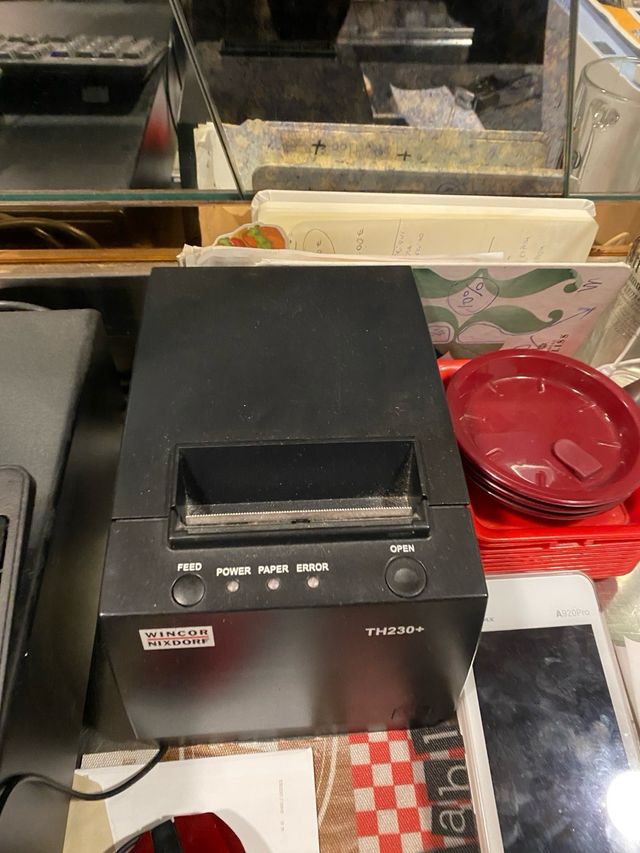 Ordenador de mesa para negocio