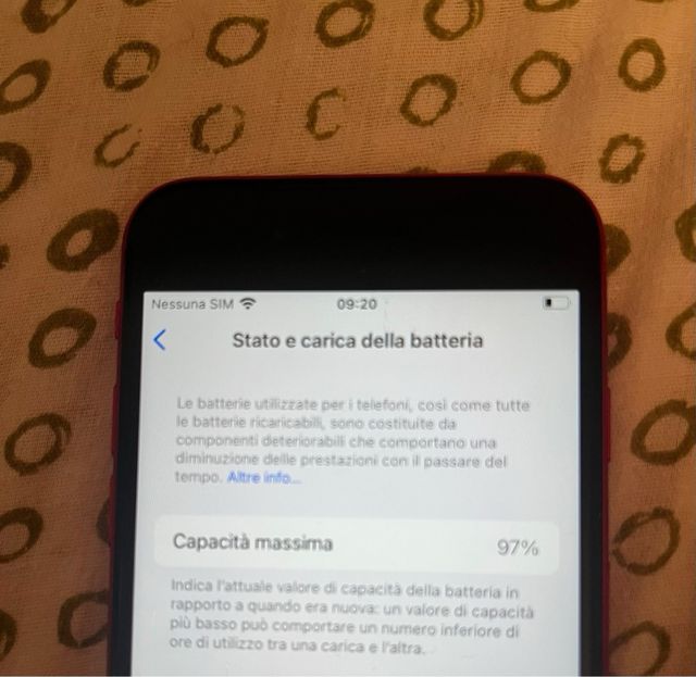 iPhone SE (3ª gen, 2022) Rosso