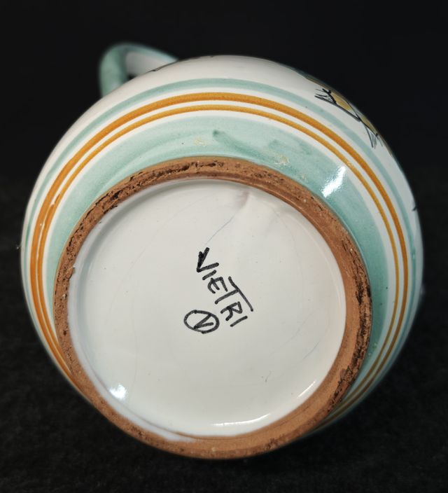 Grande brocca Vietri – Versatoio Firmato