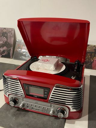 Giradischi, Radio CD MP3 Bigben Rosso e Argento