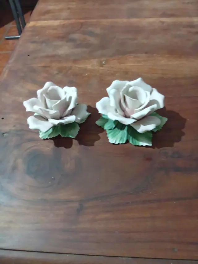 2 Rosas Porcelana Capodimonte