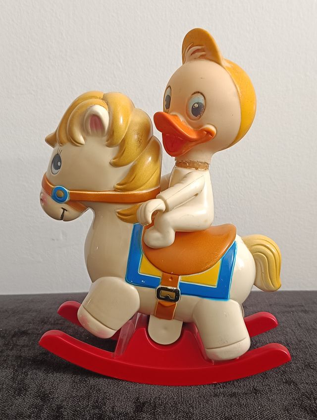 MI PANDY TOY - WALT DISNEY DONALD DUCK BARVAL 1976
