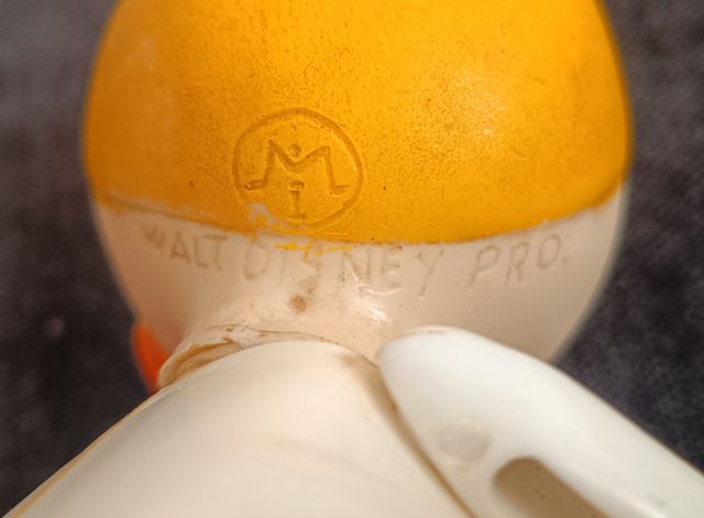 MI PANDY TOY - WALT DISNEY DONALD DUCK BARVAL 1976