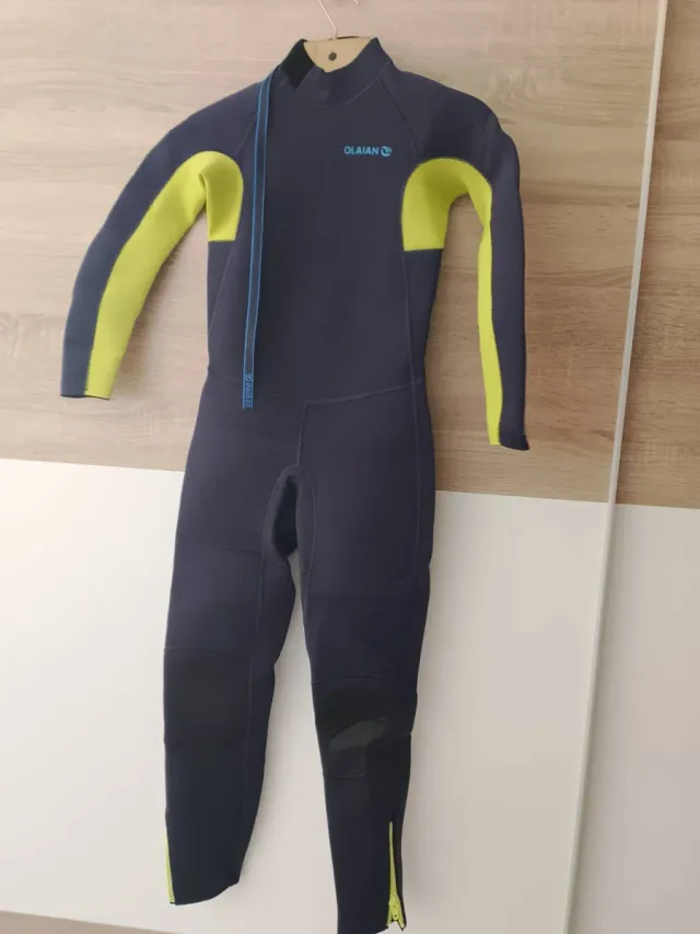 Traje de neopreno OLAIAN azul y amarillo