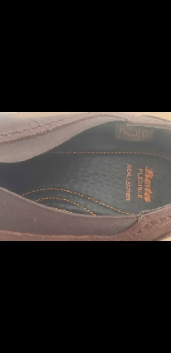 Zapatos de piel Bata talla 36