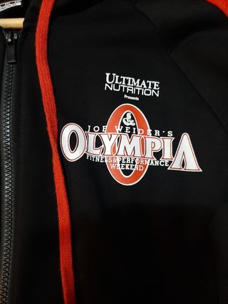 Sudadera Mr. Olympia Negra y Roja