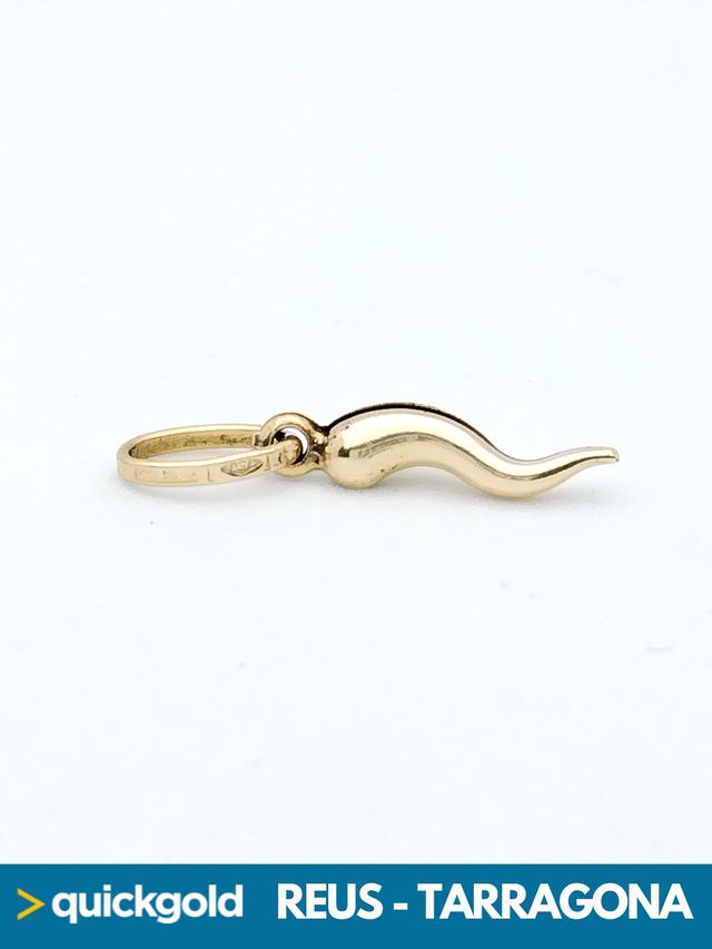 040-03-00574 COLGANTE ORO 18K  CUERNO SUERTE