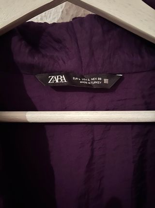 Blusa Zara Morada Talla L
