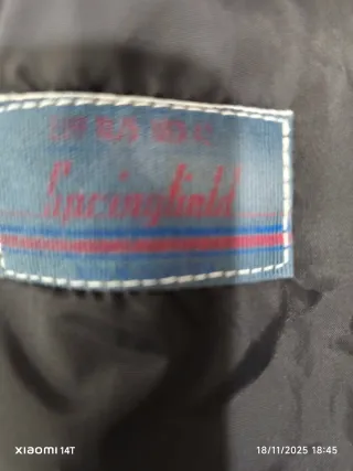 Cazadora hombre negra