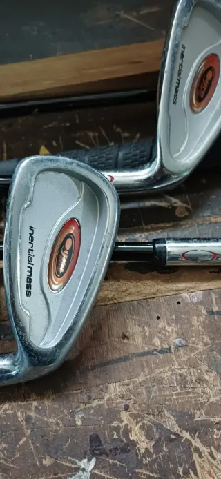 Juego palos de golf para niño: 4 iron, drive, putt