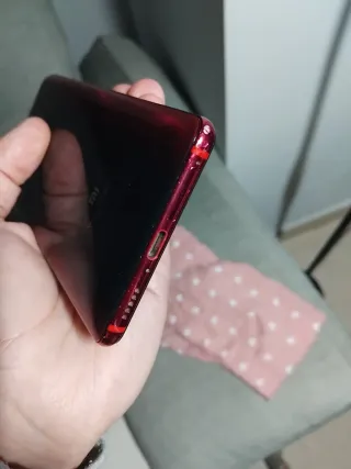 Smartphone Xiaomi Mi 9T Pro 128GB, schermo AMOLED