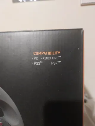 Volante KROM K-WHEEL para PS4, PS3 ,XBOX ONE Y PC.