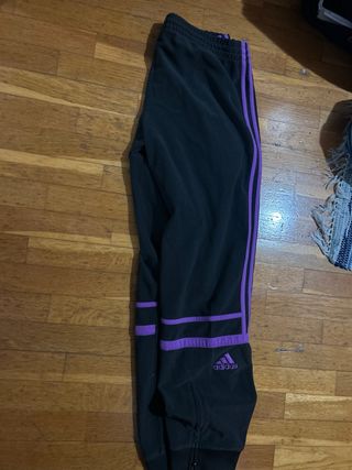 Pantalones Adidas negros con morado