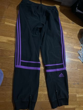 Pantalones Adidas negros con morado