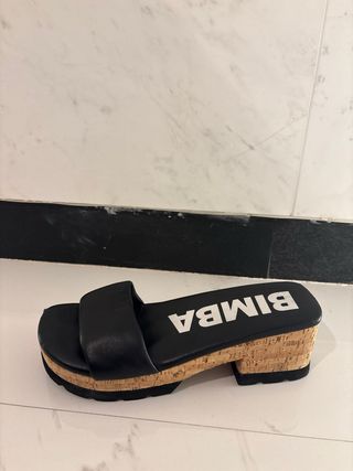 Sandalias Bimba y Lola Negras Plataforma