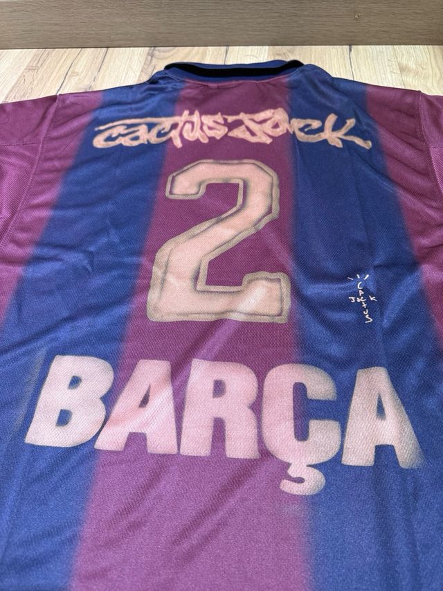 SIN USAR: Camiseta FC Barcelona x Travis Scott