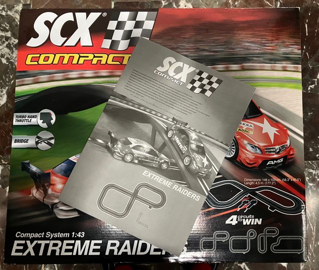 Scalextric 1:43 Completo (Longitud 4,50 m).