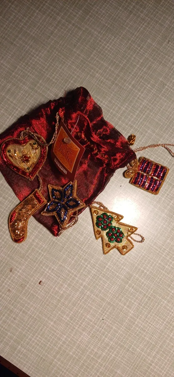 Addobbi Natalizi Bassetti