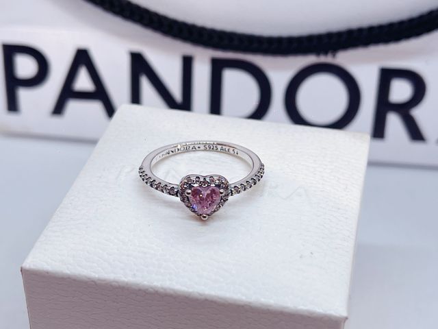 Anillo Pandora Corazón Rosa Brillante
