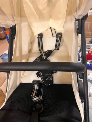 Cybex Beezy Carrinho Bege Claro PU1