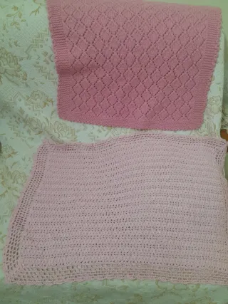 2 scialletti fatti a mano in lana e filo