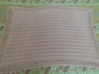 2 scialletti fatti a mano in lana e filo