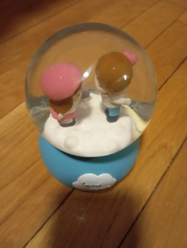 Bola de cristal noivos