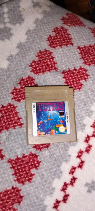 Game Boy Color Giallo + Cartuccia Tetris