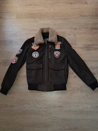 Giubbotto in pelle nuovo