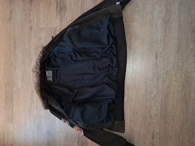 Giubbotto in pelle nuovo