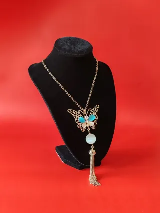 Collana con Farfalla e Pendente
