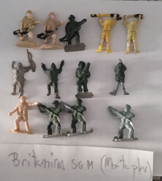 Soldatini Montaplex dipinti