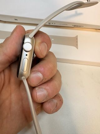 Apple Watch SE (2ª Gen) 40mm Beige/Plata