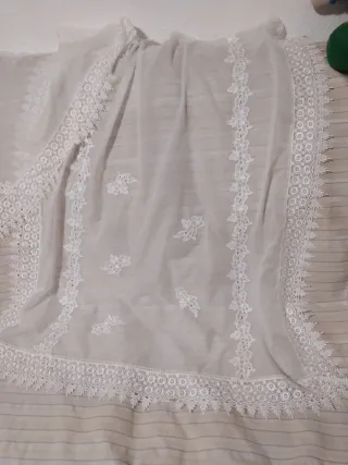 Manteleta Huertana Blanca