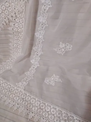 Manteleta Huertana Blanca