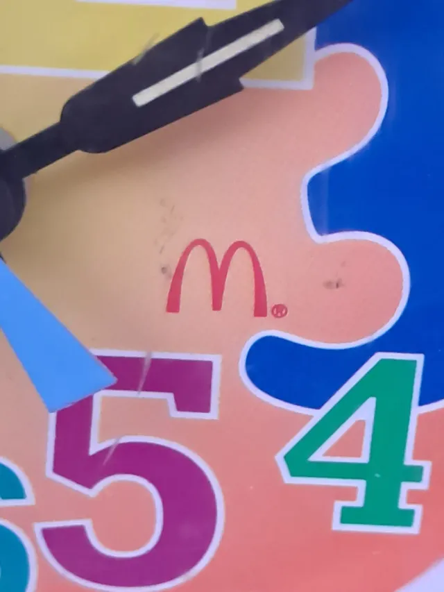 Reloj despertador McDonald's