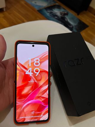 Motorola Razr 50 nuovo di zecca