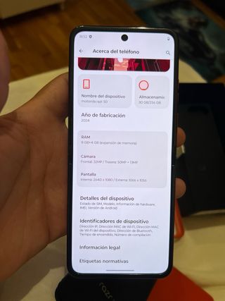 Motorola Razr 50 nuovo di zecca