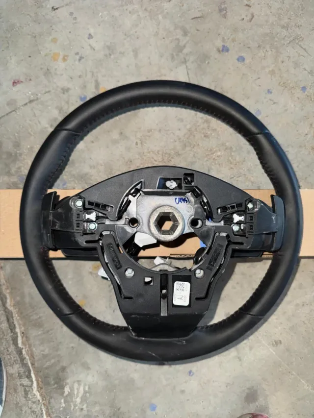 Volante Mazda CX-5 2023 Ref:K05F