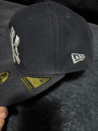 Gorra New Era NY Plata Negra