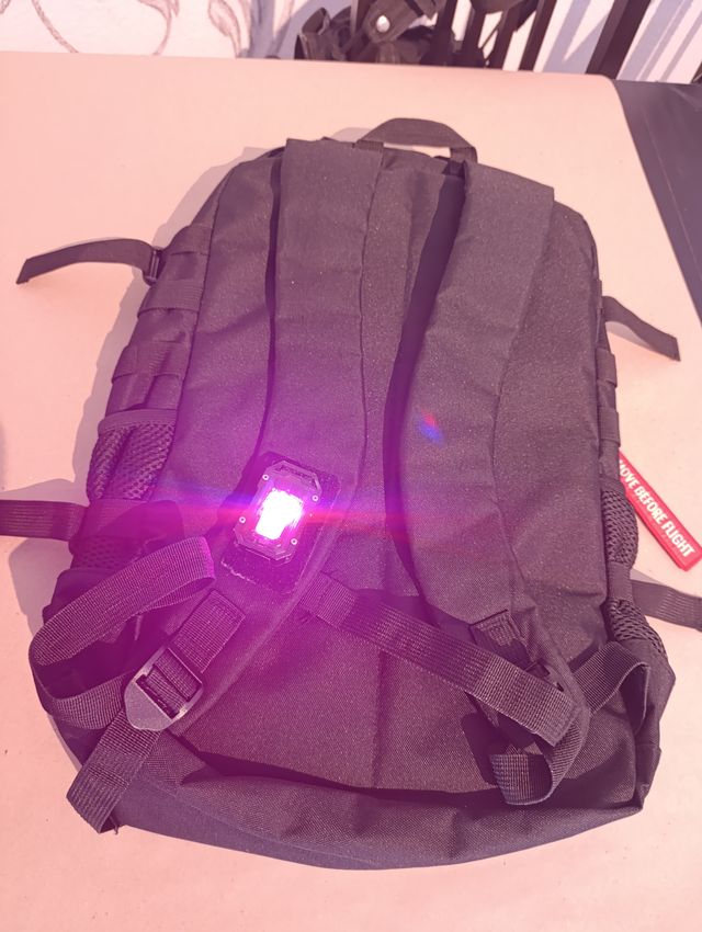 Mochila Táctica Negra + Accesorios